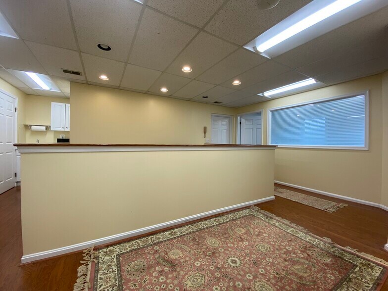 More Photos Of 5052-5054 Dorsey Hall Dr, Ellicott City Medical For Sale