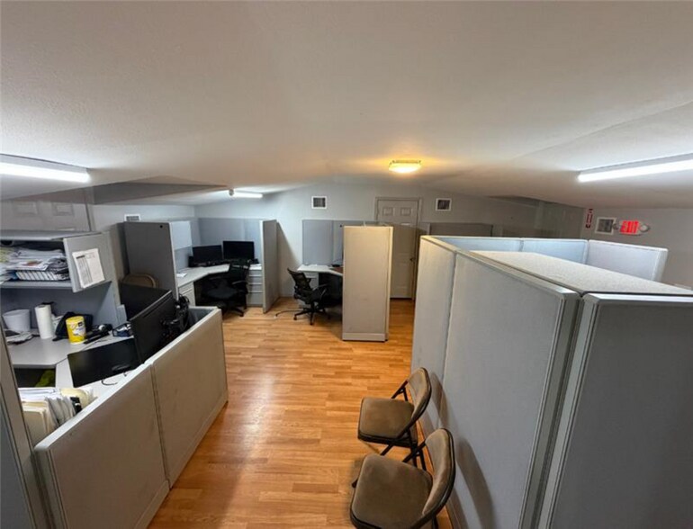 More Photos Of 12350 Taylor Rd, Houston Warehouse For Lease