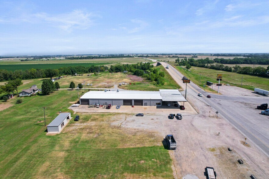 More Photos Of 21507 S Highway 69, Afton Auto Repair For Sale