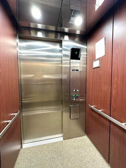 More Photos Of 477 S San Antonio Rd, Los Altos Medical For Sale