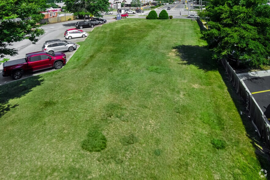 More Photos Of 8737 Richmond Hwy, Alexandria Land For Lease