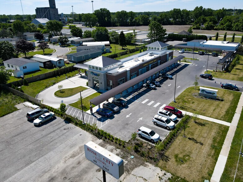 More Photos Of 631 S Reynolds Rd, Toledo Auto Dealership For Sale