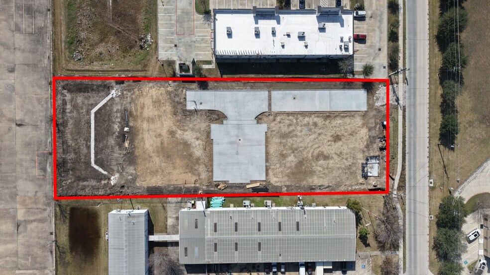 More Photos Of 2077 Magnolia Dr, Pasadena Industrial For Sale