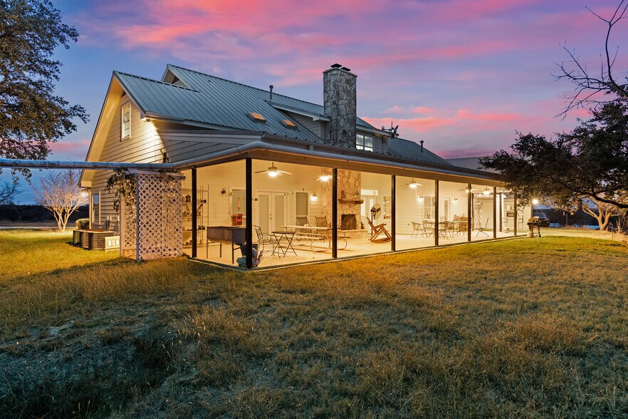 More Photos Of 1274 County Road 2806, Lampasas Land For Sale