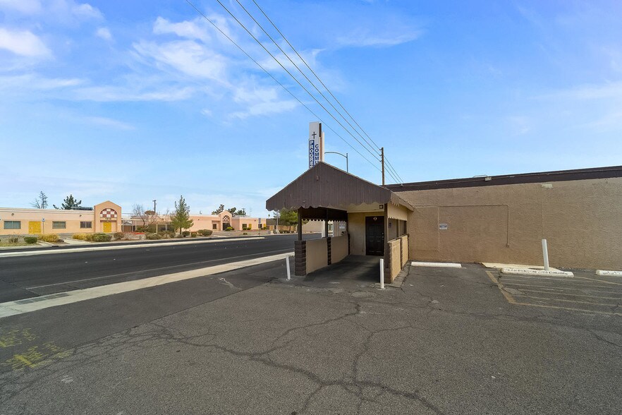 More Photos Of 1311 W Owens Ave, Las Vegas Religious Facility For Sale