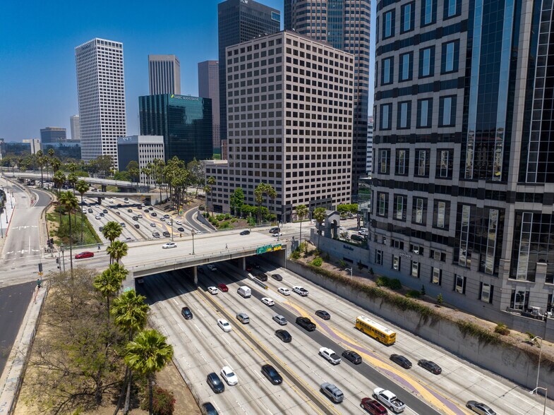 More Photos Of 915 Wilshire Blvd, Los Angeles Office For Lease