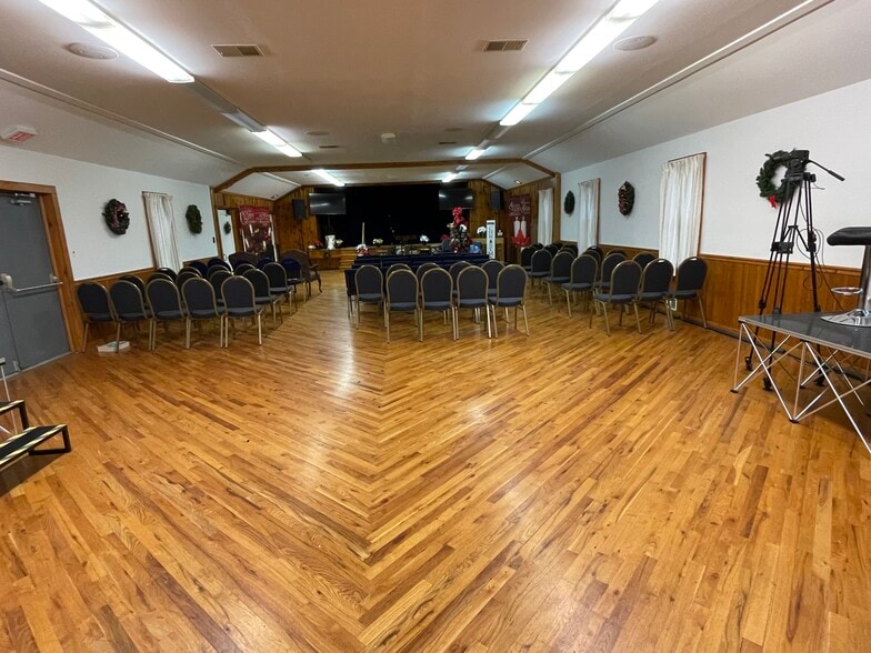 More Photos Of 1183 Grange Rd, Allentown General Retail For Lease