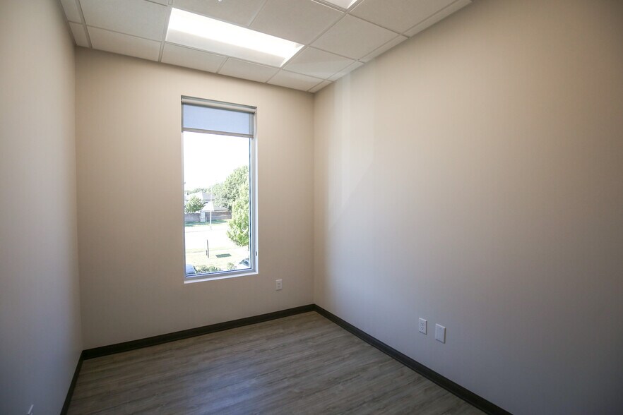 More Photos Of 3242 Preston Rd, Plano Medical For Lease