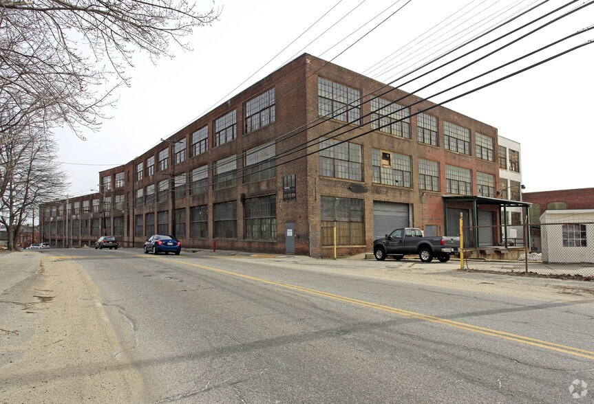 More Photos Of 1 Main St, Whitinsville Warehouse For Lease