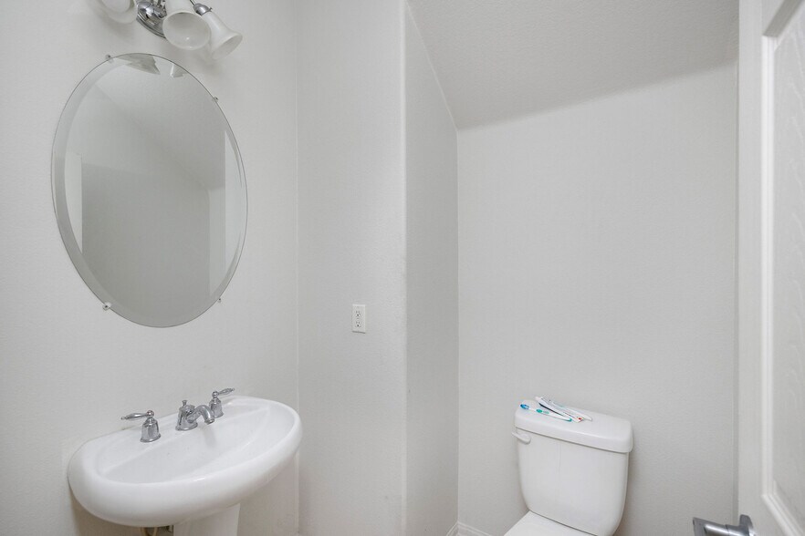 More Photos Of , Moreno Valley Multifamily For Sale