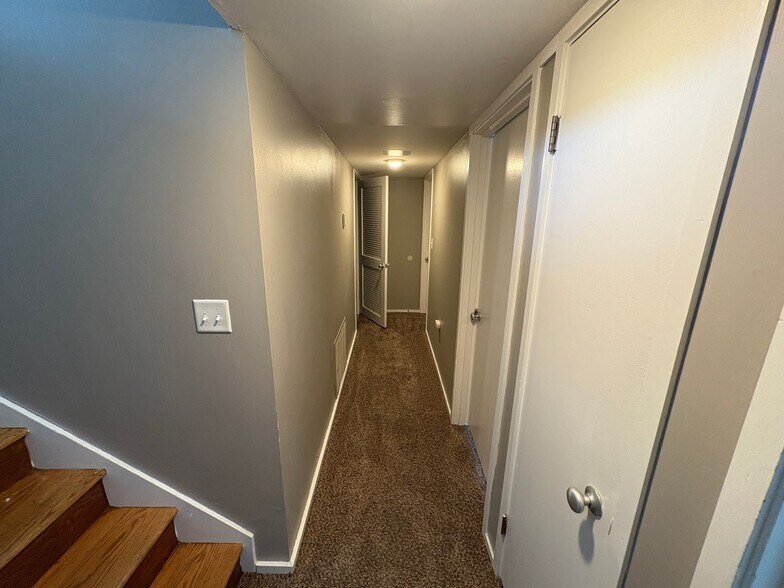 More Photos Of 3712 NW 51st St, Lincoln Apartments For Sale