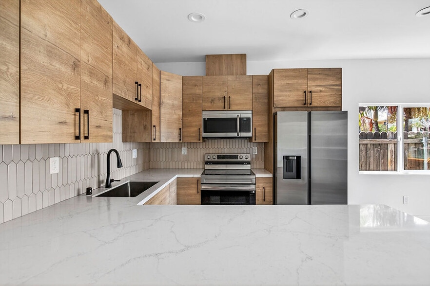More Photos Of 2139 Balboa Ave, San Diego Apartments For Sale