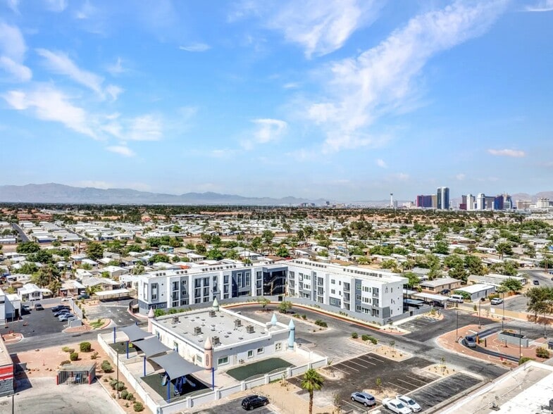 Primary Photo Of 4846 S Jones Blvd, Las Vegas Apartments For Sale