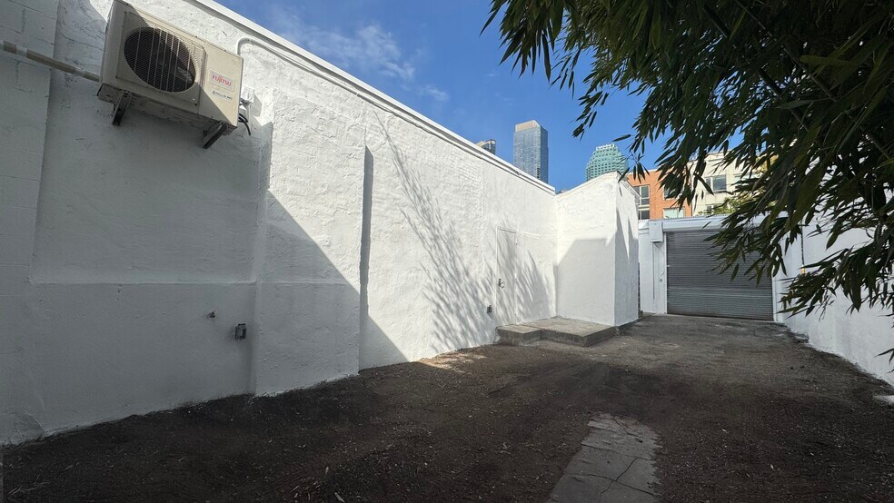 More Photos Of 4530 11th St, Long Island City Loft Creative Space For Lease