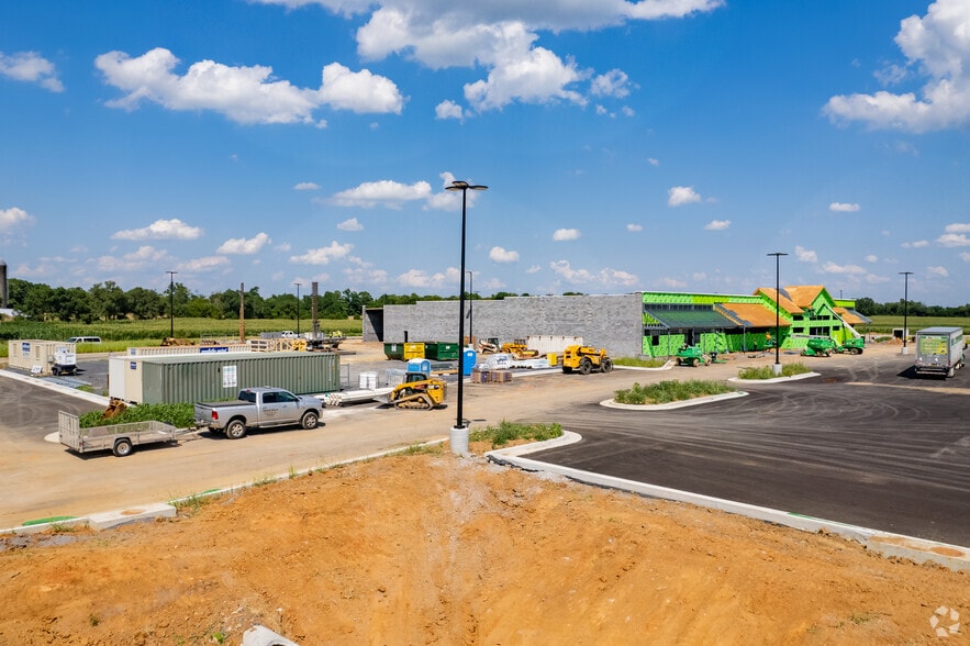 More Photos Of 7655 Winchester Ave, Inwood Storefront For Lease