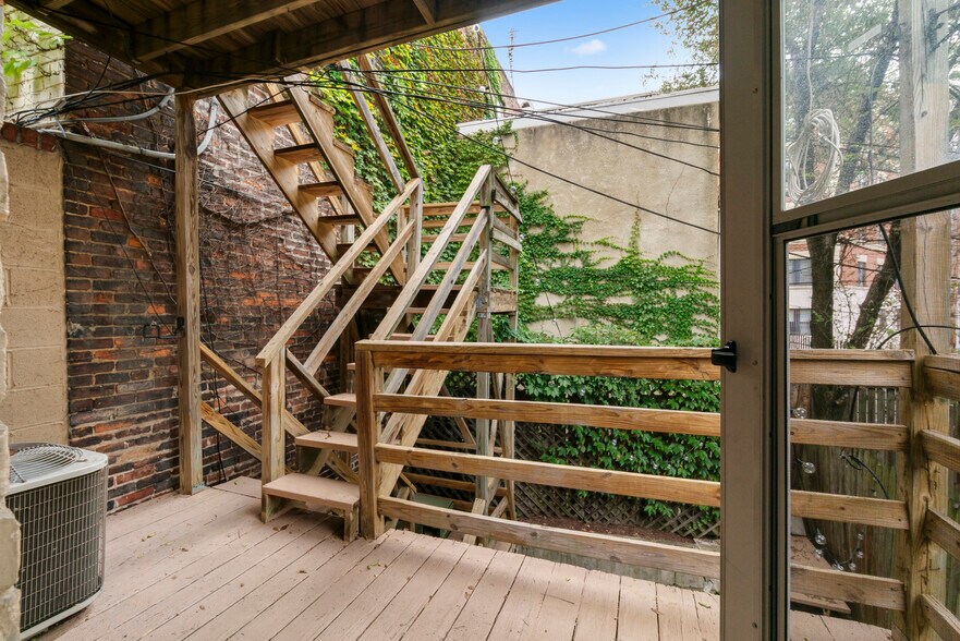 More Photos Of 645 N Paca St, Baltimore Apartments For Sale