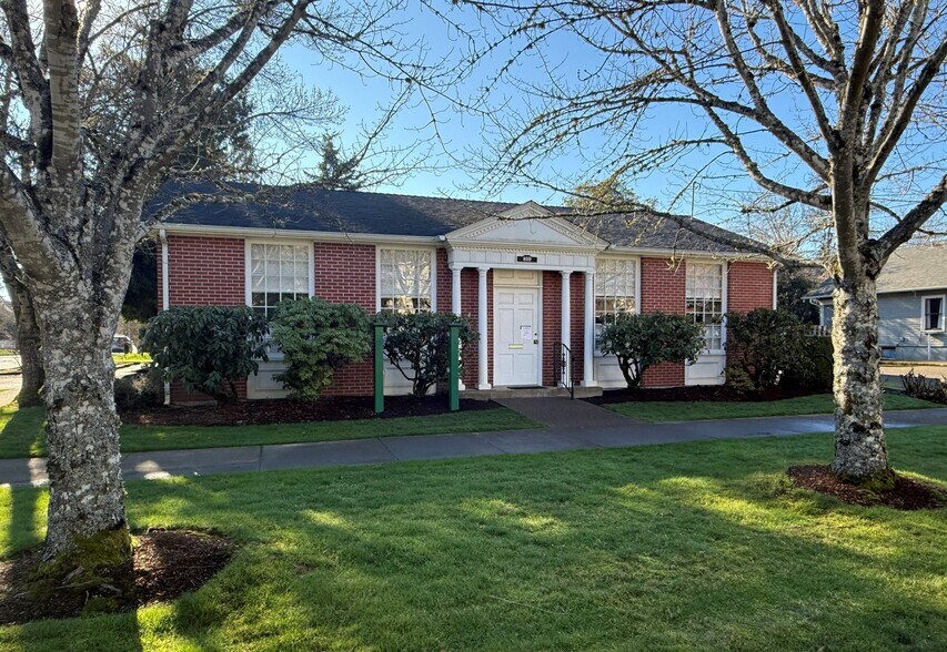 Primary Photo Of 810 SW Madison Ave, Corvallis Office For Lease