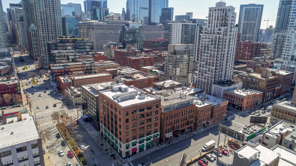 More Photos Of 540 N LaSalle St, Chicago Loft Creative Space For Lease