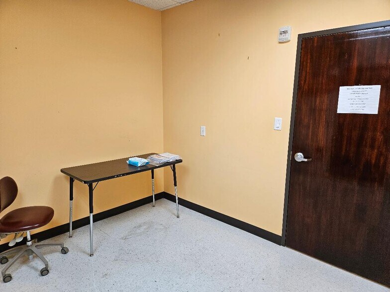 More Photos Of 19411 McKay Blvd, Humble Medical For Lease