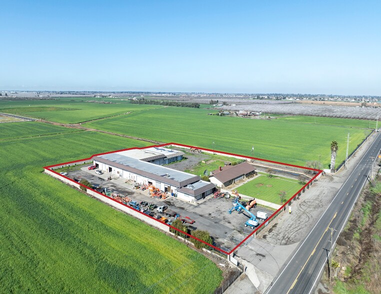 More Photos Of 3941 Roselle Ave, Modesto Warehouse For Sale