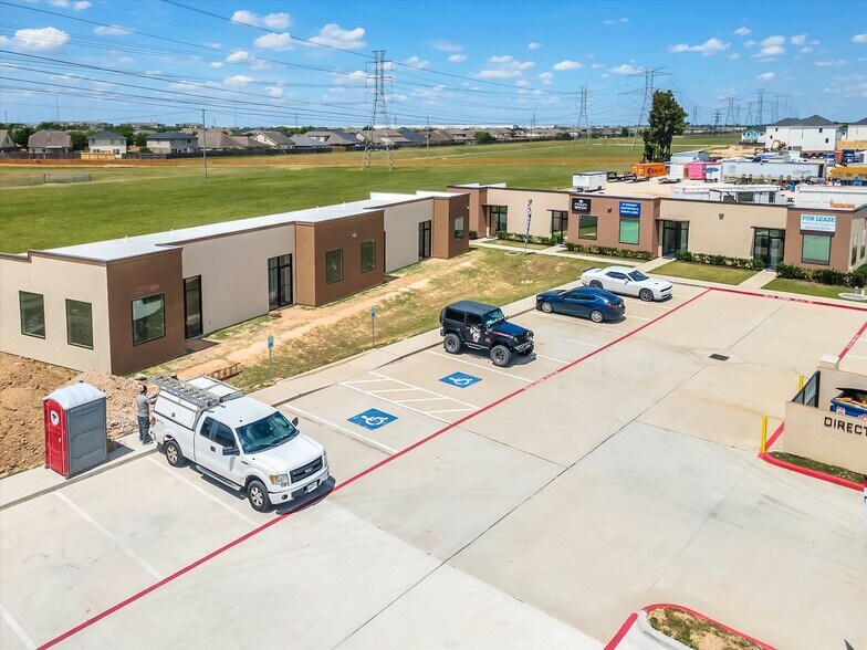 More Photos Of 3107 Elrod Rd, Katy Unknown For Lease