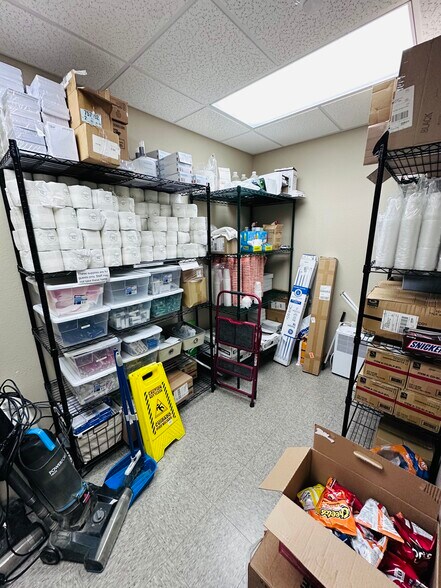 More Photos Of 4450 Rhea County Hwy, Dayton Hotel For Sale