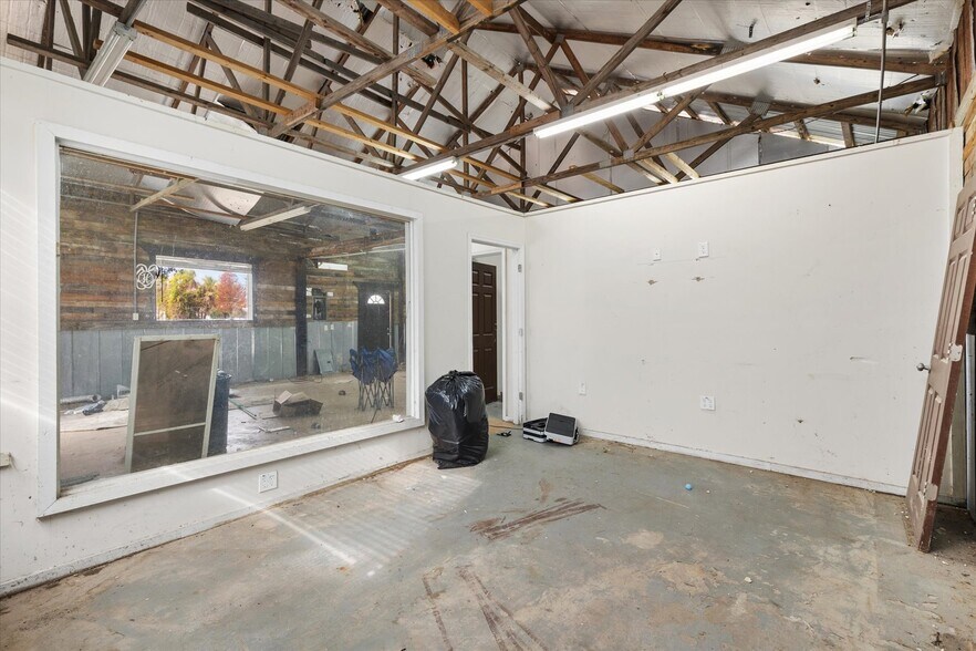 More Photos Of 10973 N US Highway 301, Oxford Land For Lease