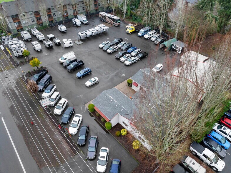 More Photos Of 17795-17835 SW Pacific Hwy, Tualatin Storefront Retail Office For Sale