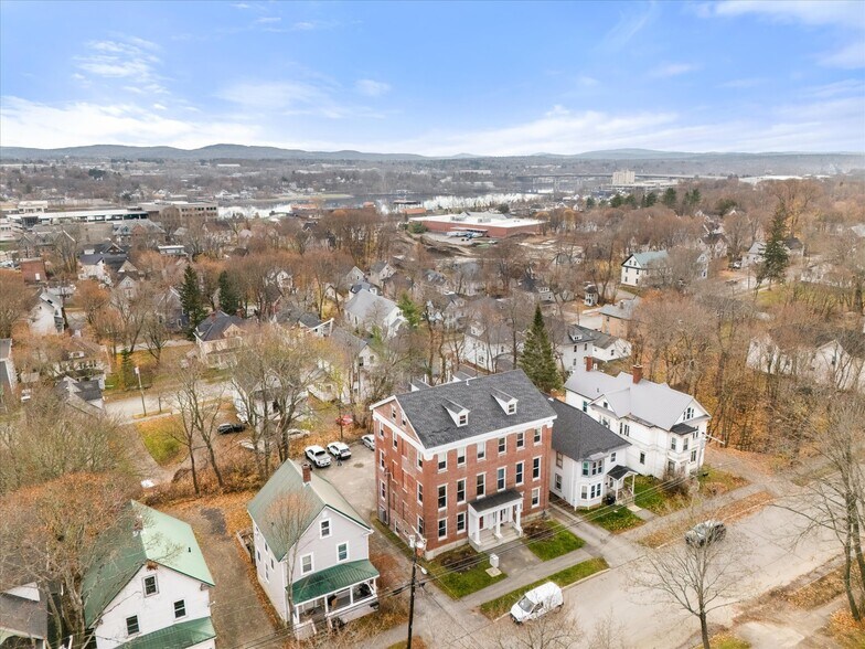 More Photos Of 72 3rd St, Bangor Apartments For Sale