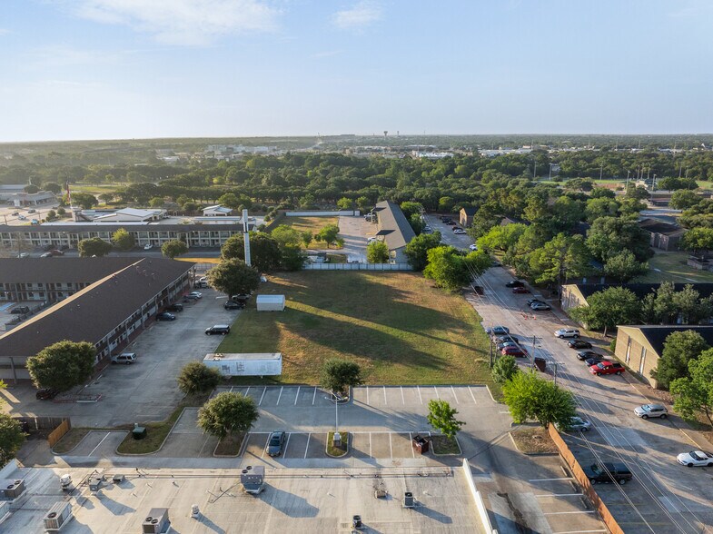 More Photos Of 2504 Texas Ave S, College Station Land For Sale