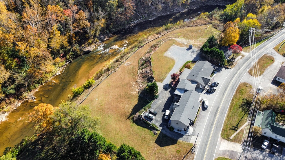 More Photos Of 2415A-2415B-2441 S Center St, Hickory Assisted Living For Sale