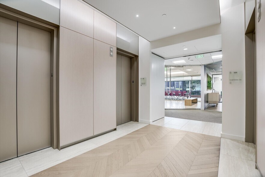 More Photos Of 401 Congress Ave, Austin Office For Lease