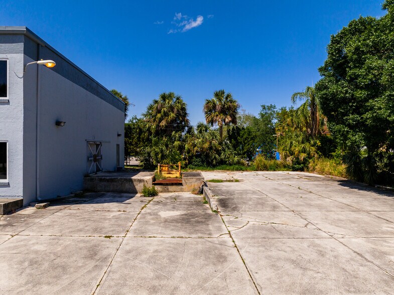 More Photos Of 760-790 15th Pl, Vero Beach Light Manufacturing For Sale
