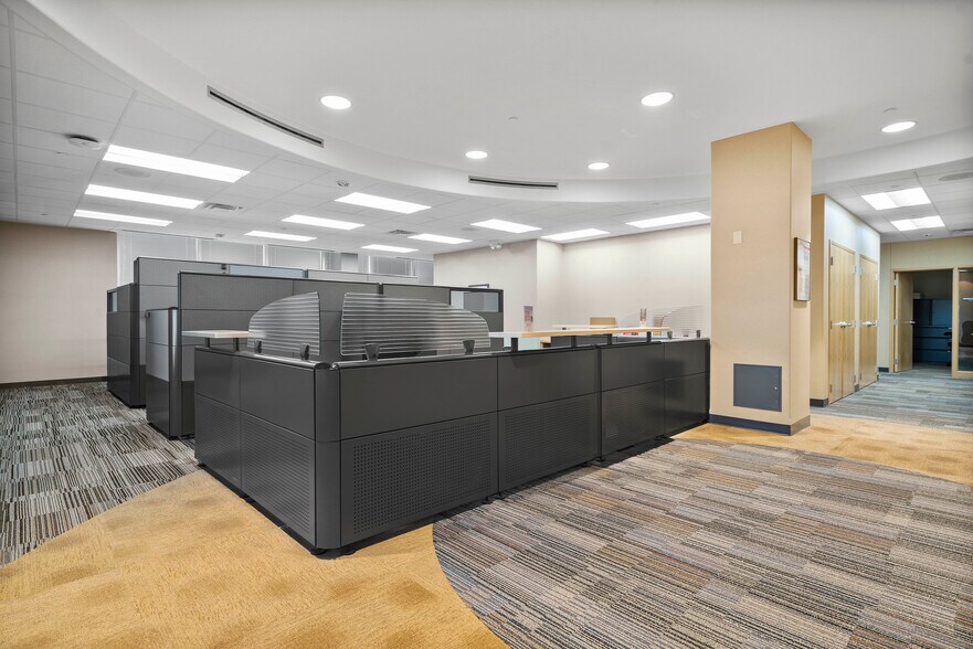 More Photos Of 4802 Mitchell Ave, Saint Joseph Office For Lease