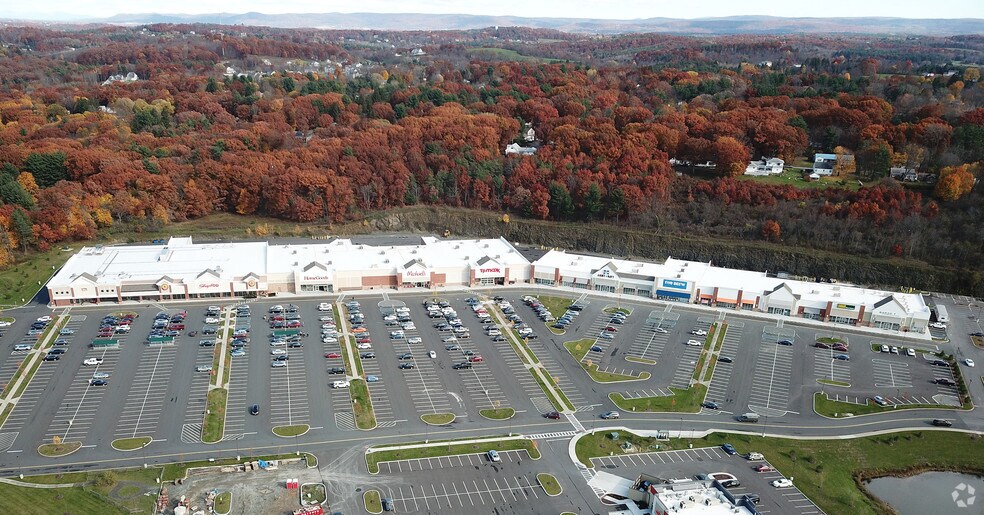 More Photos Of Route 4 and 43, North Greenbush Unknown For Lease