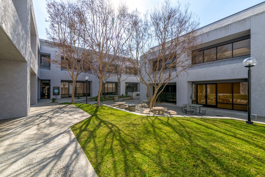 More Photos Of 5601 W Slauson Ave, Culver City Office For Lease