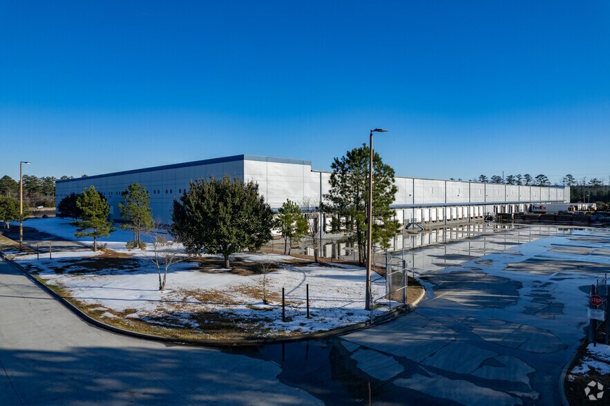 More Photos Of 102 Norwest Ct, Pooler Warehouse For Lease