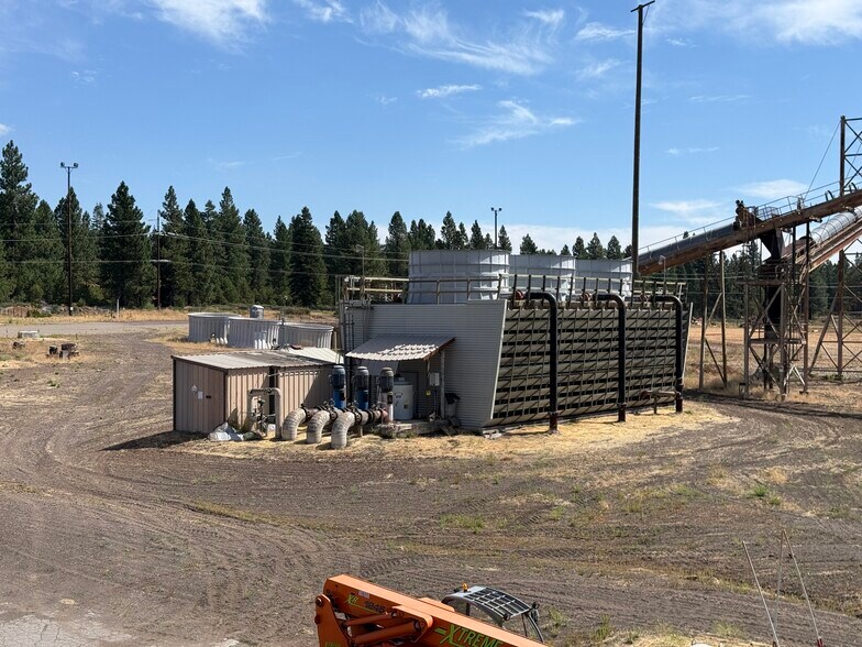 More Photos Of 463210 Mooney Rd, Westwood Industrial For Sale