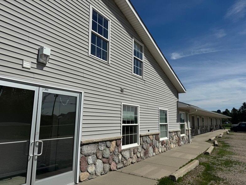 More Photos Of 7201 Maple Valley Rd, Brown City Apartments For Sale