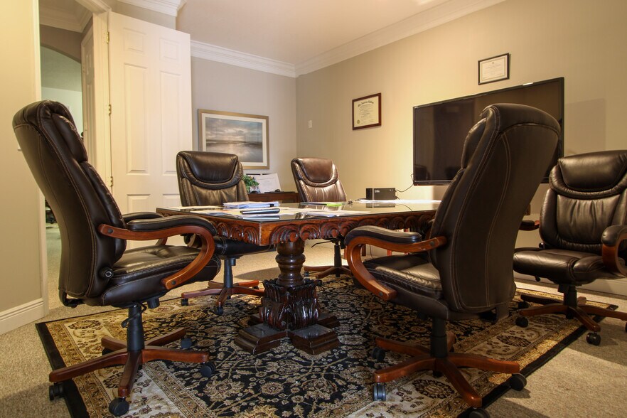 More Photos Of 989 Sebastian Blvd, Sebastian Medical For Sale