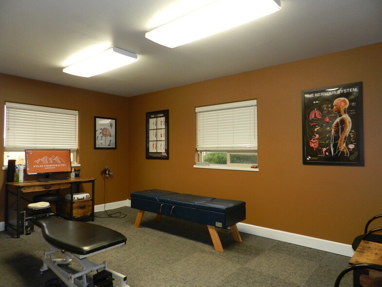 More Photos Of 1541 Ogden Rd, Montrose Medical For Lease