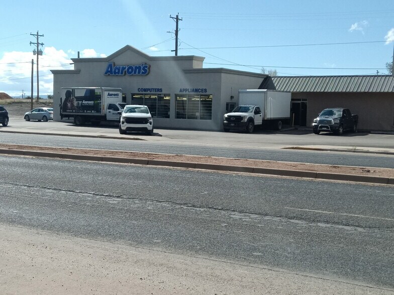 More Photos Of 601-623 W Santa Fe Ave, Grants Storefront Retail Office For Lease