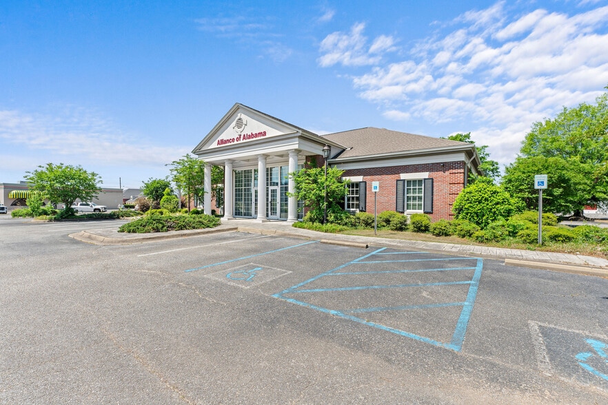 More Photos Of 8710 Hwy 69 S, Tuscaloosa Bank For Sale