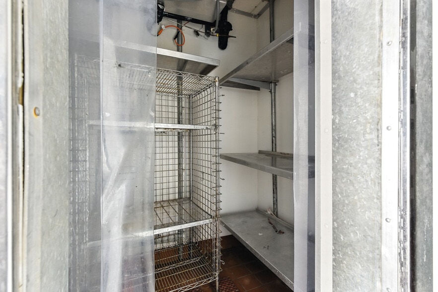 More Photos Of 4355 Sonoma Blvd, Vallejo Restaurant For Lease