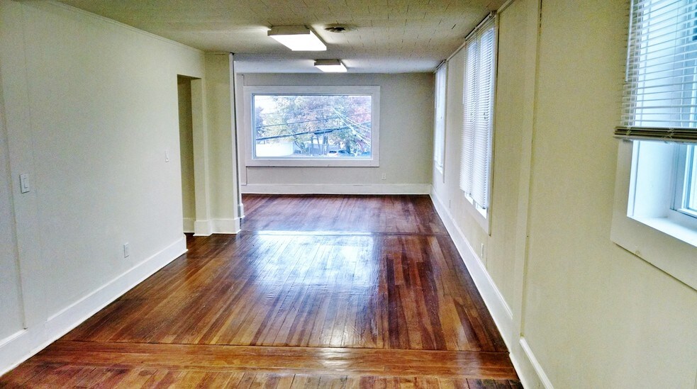 More Photos Of , Hackensack Unknown For Sale