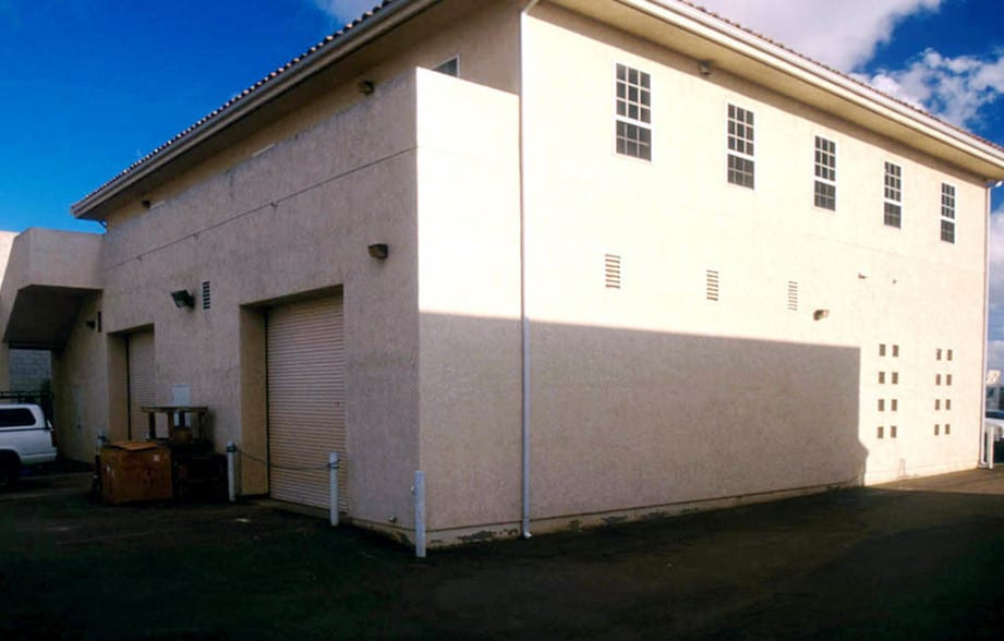 More Photos Of 6220 Marindustry Dr, San Diego Manufacturing For Sale