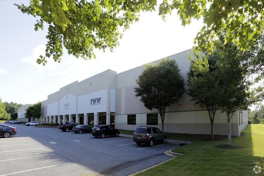 Primary Photo Of 2021 Cedars Rd, Lawrenceville Warehouse For Lease