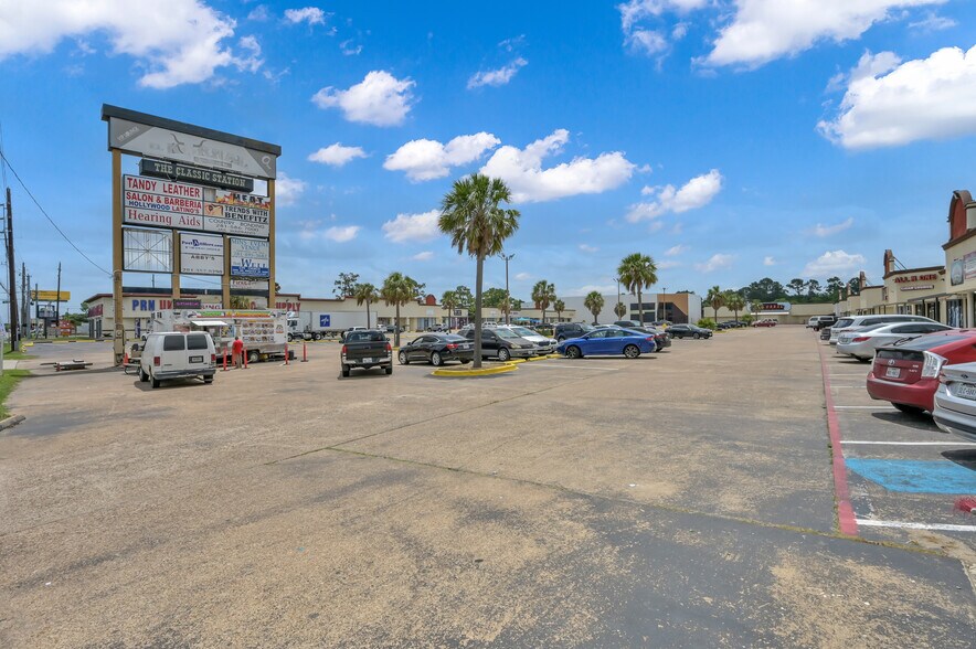 More Photos Of , Houston General Retail For Sale