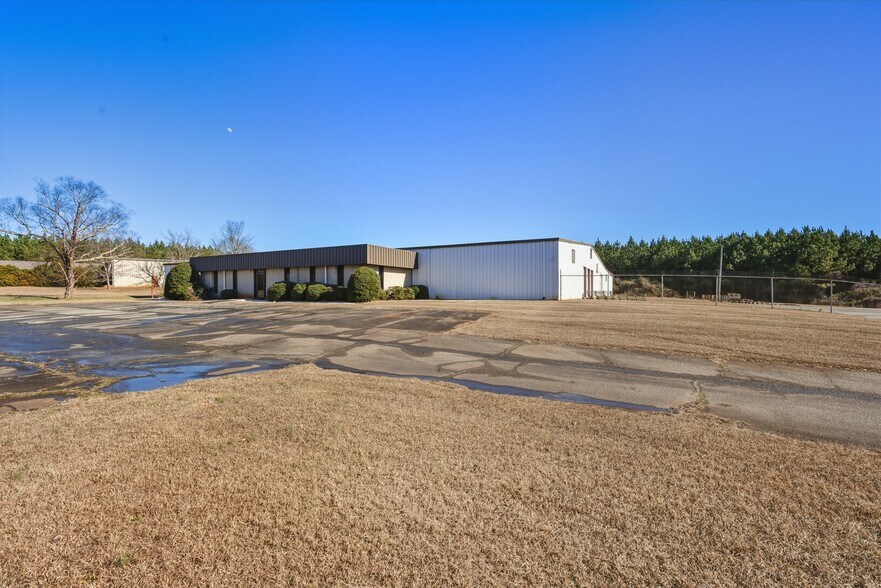 More Photos Of 349 Huntington Rd, Gaffney Warehouse For Sale