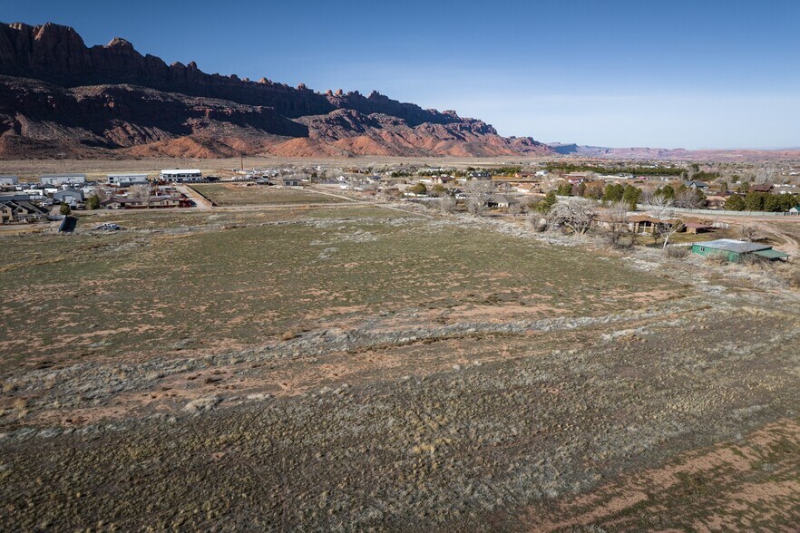 More Photos Of 35 Acres West Coronado, Moab Land For Sale